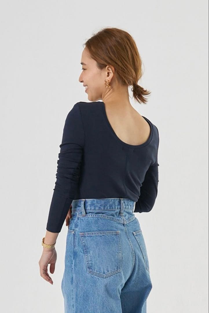 新品未開封 yori バックレスロンTee 肩パッド付き ネイビー 36