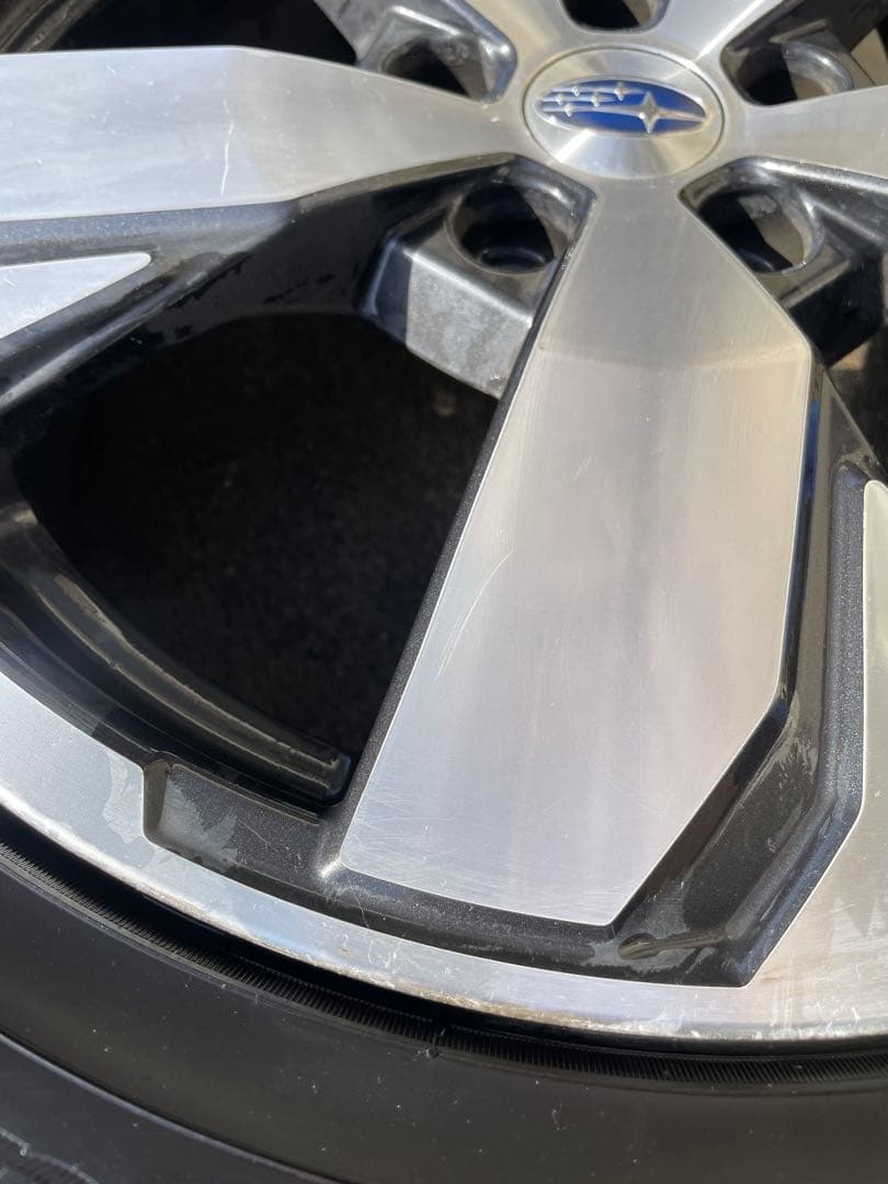 フォレスター　アドバンス ホイール・タイヤセット 18インチ、アドバンdBセット