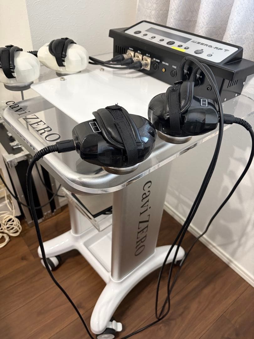 キャビゼロcaviZERO➕RＦ　 痩身美容機器ボディケア機器