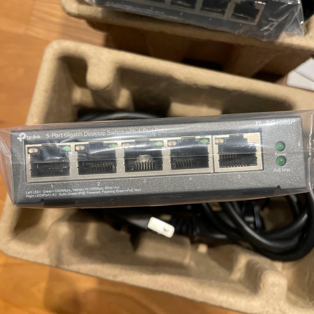 TP-Link 5-Port Gigabit／4-Port PoE+