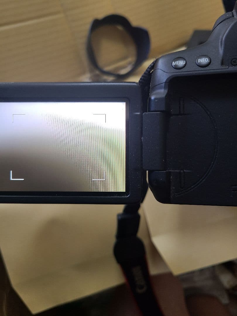 Canon デジタル一眼レフカメラ EOS Kiss X8i