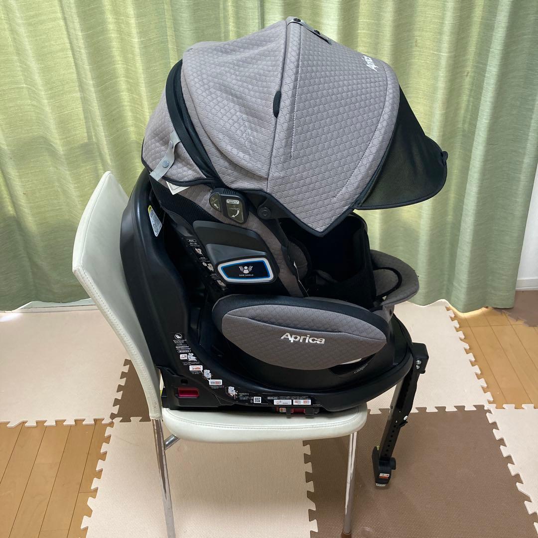 Aprica 車用チャイルドシート フラディア グロウISOFIX360°