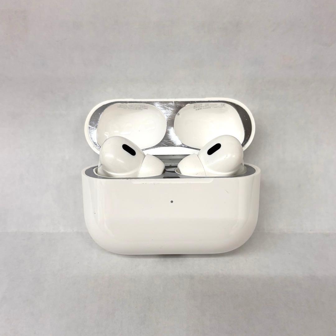 ②AirPods Pro 第二世代　A2968 A3048-3047 イヤホン