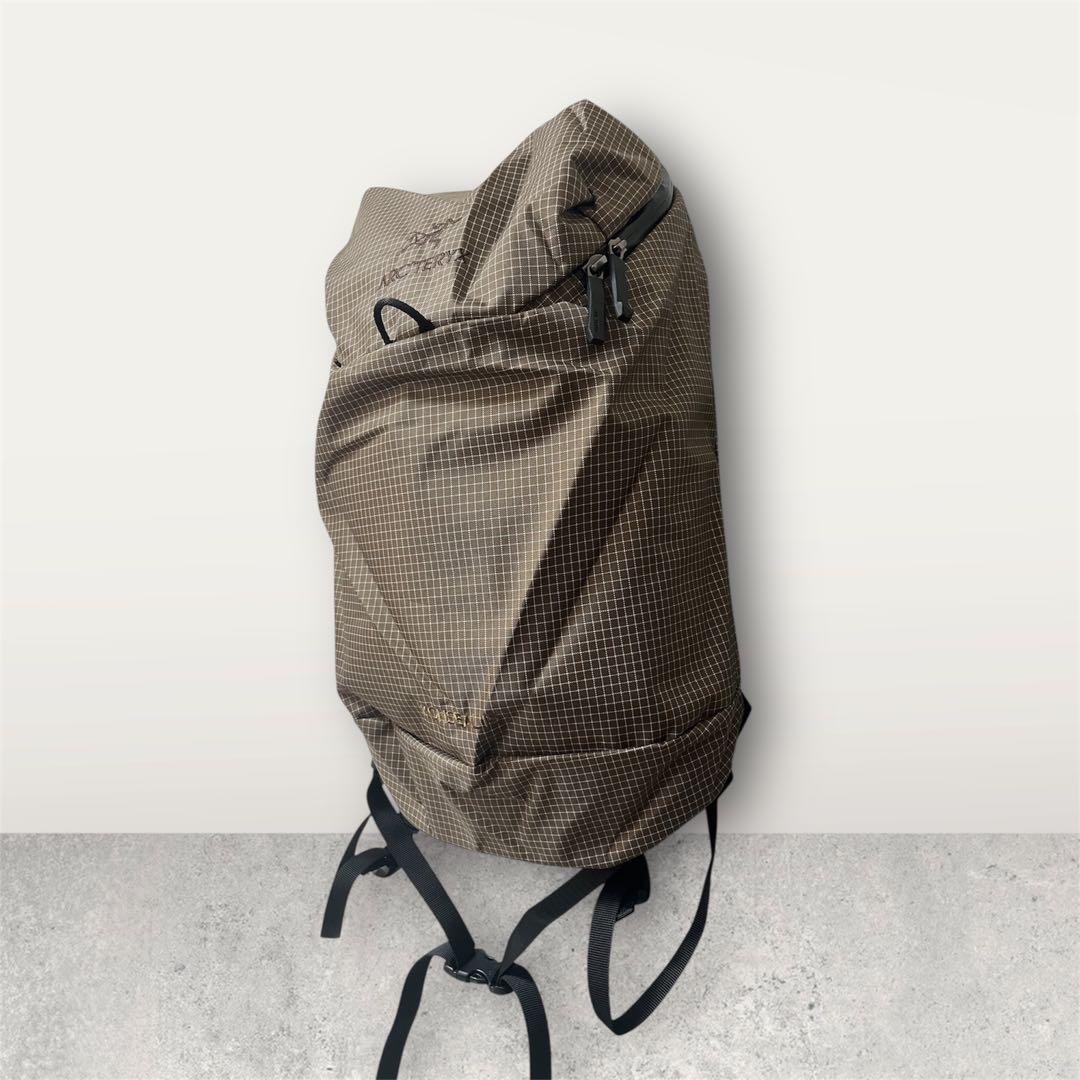 ARC'TERYX Konseal 15 バックパック　ブラウン　未使用