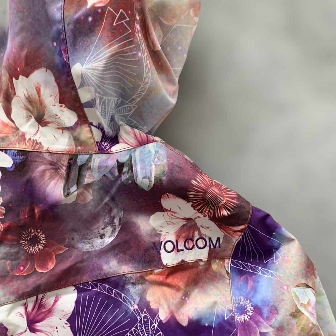 試着のみ✨VOLCOM　スノーボードウェア　ジャケット　花柄Sレディース