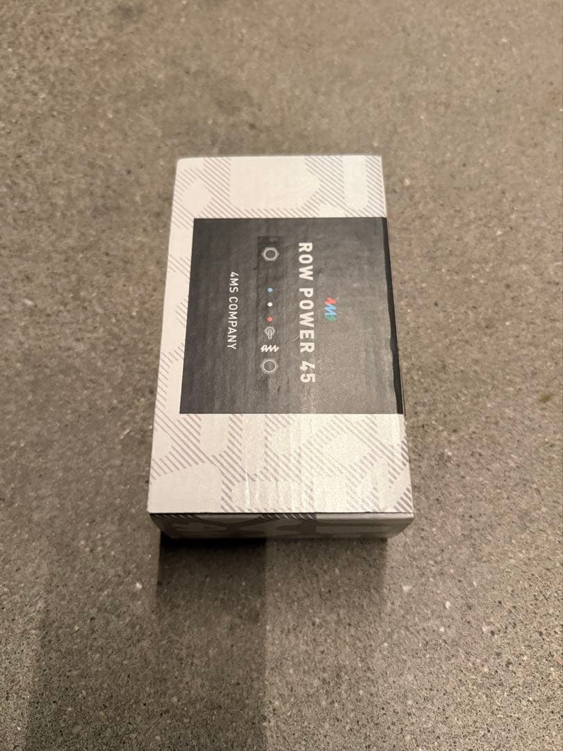 モジュラーシンセケース 電源モジュール 4ms ROW POWER 45 付き