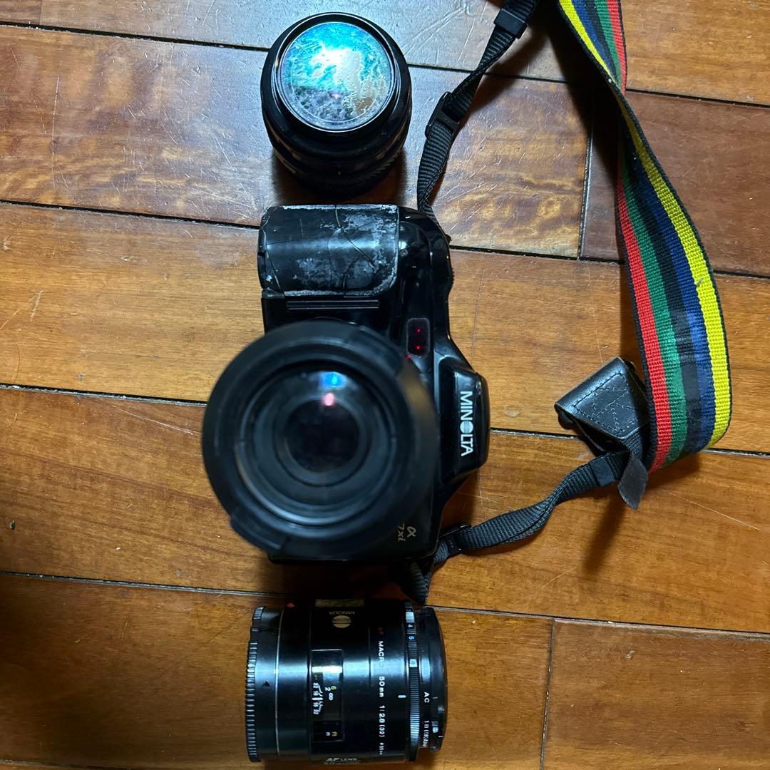 コレクター商品Minolta α7xi 一眼レフカメラ 50mmレンズ付き