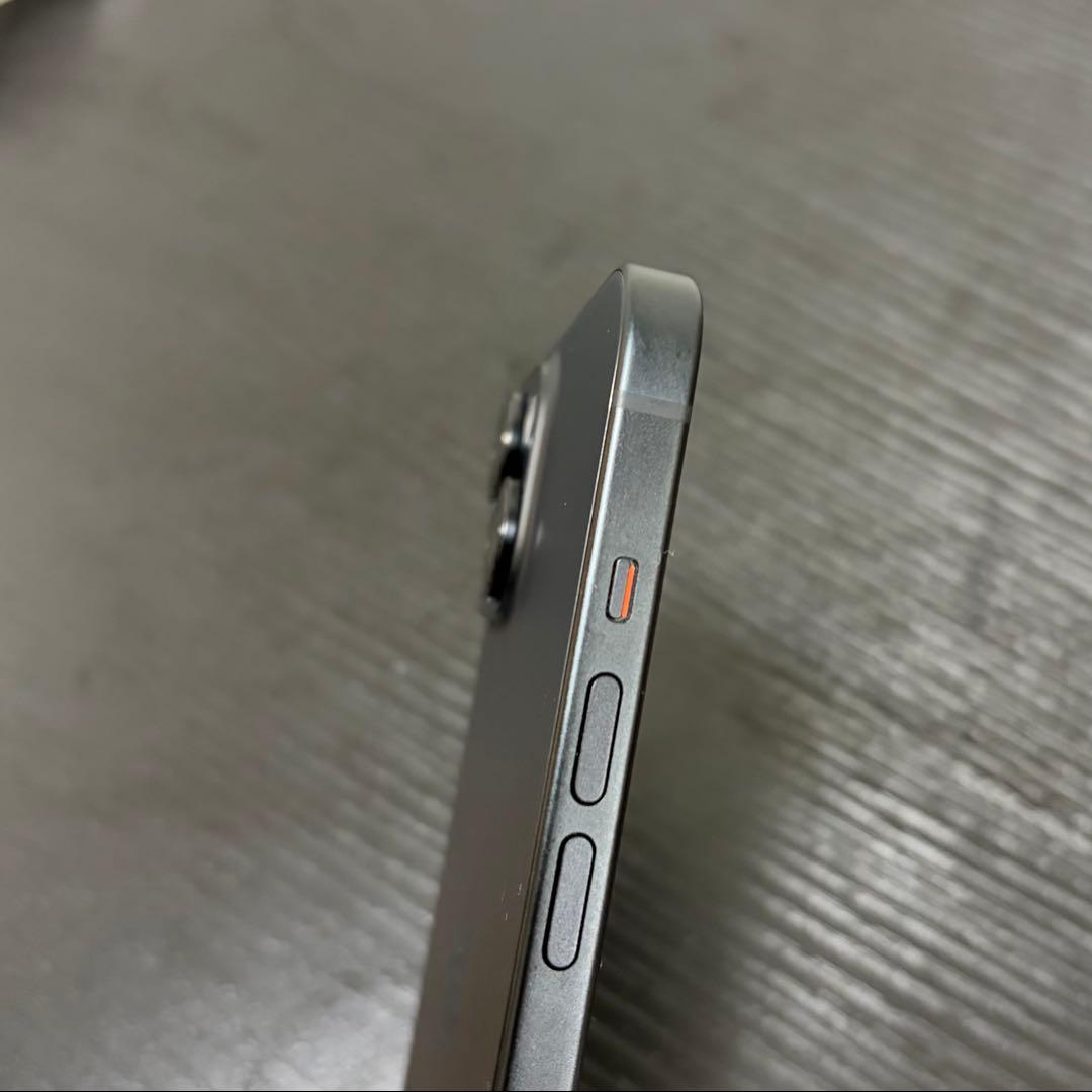 iPhone15 256GB ブラック SIMフリー/箱付き/フィルム&ケース