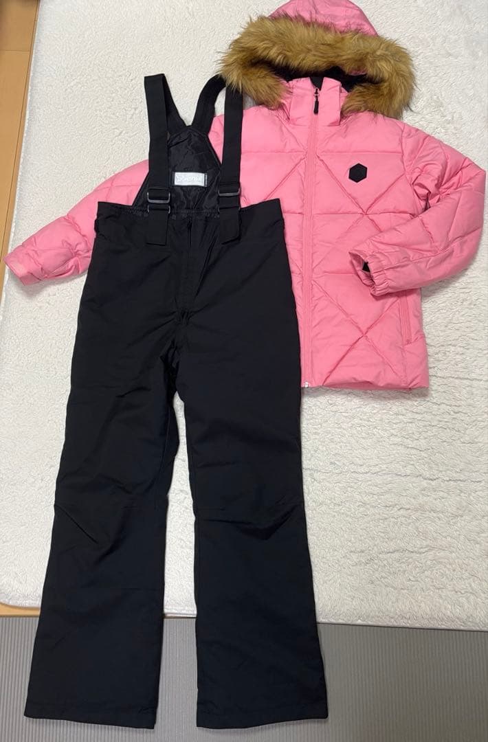 極美品　2023 フェニックス 140 150 スキーウェア ピンク 黒