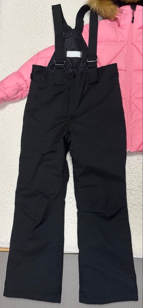 極美品　2023 フェニックス 140 150 スキーウェア ピンク 黒