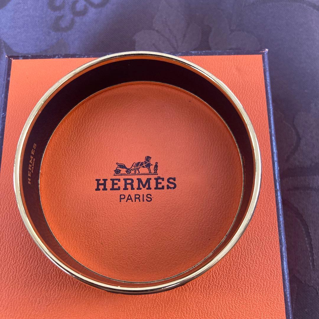 HERMES 象モチーフ バングル