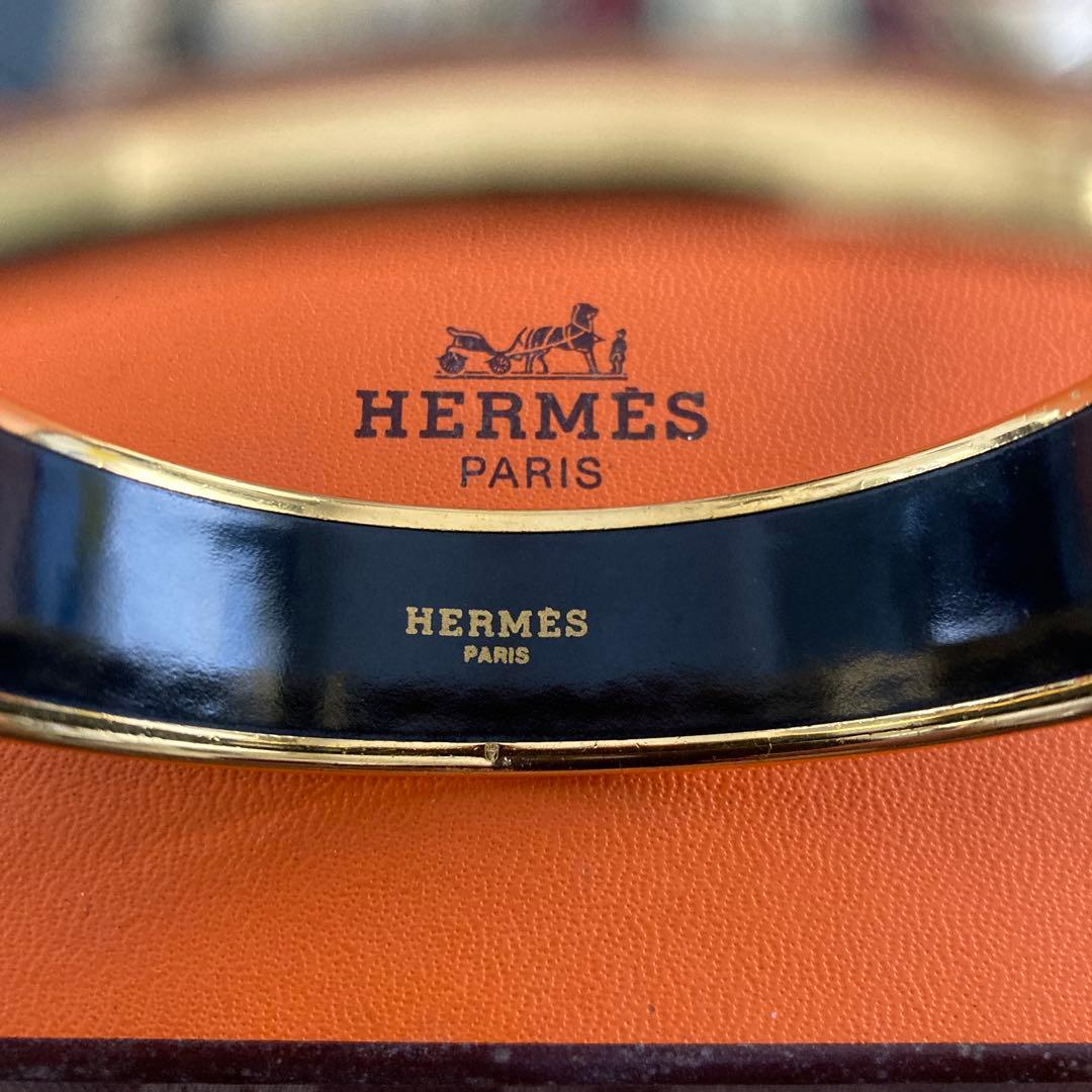 HERMES 象モチーフ バングル