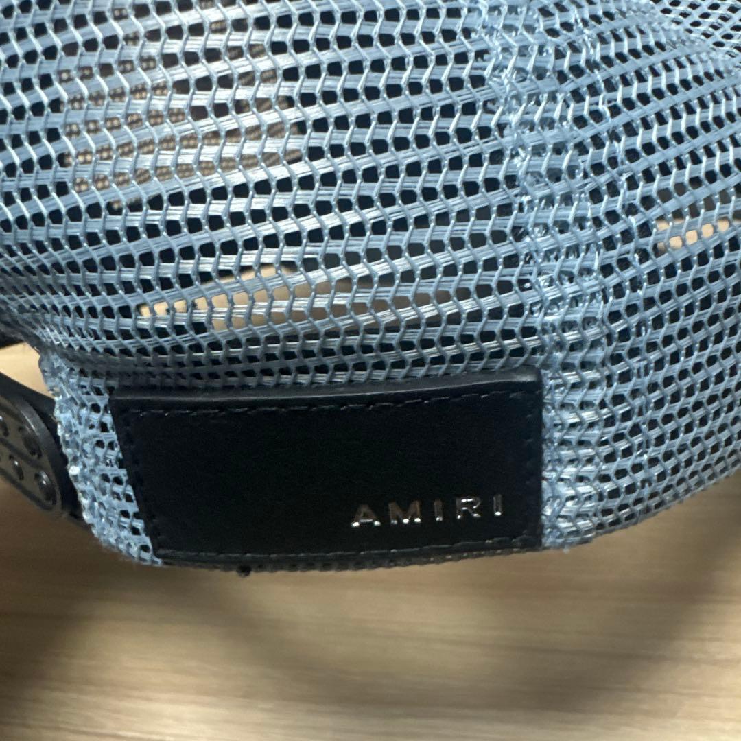 ダメージ加工ブルーキャップ