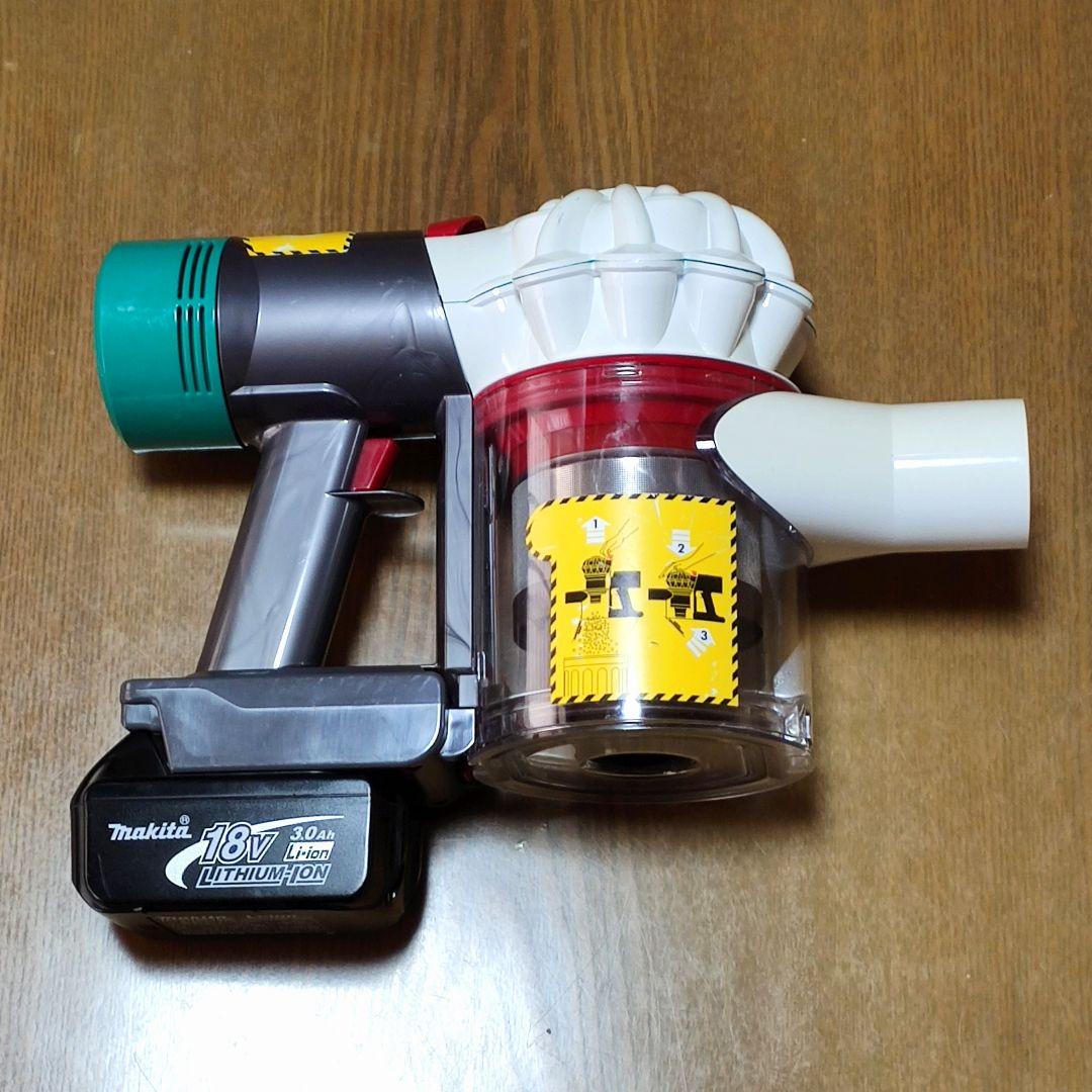 ダイソン V7 HH11掃除機 ＋マキタ18vアダプターセット分解清掃済み動作品