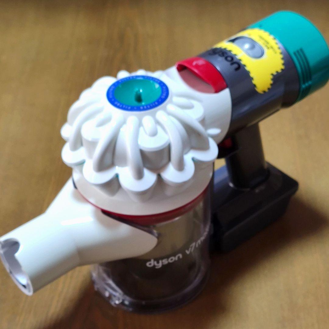ダイソン V7 HH11掃除機 ＋マキタ18vアダプターセット分解清掃済み動作品