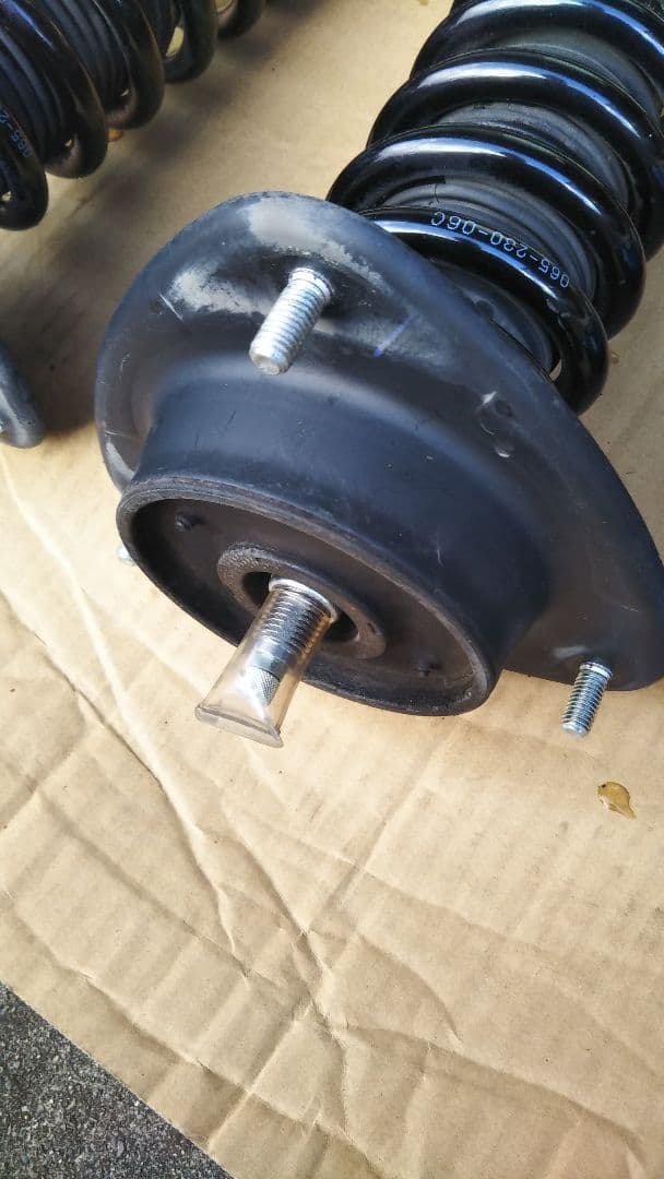 スバルレヴォーグVM系 クスコ ストリートゼロA 車高調 6A5 61N CN