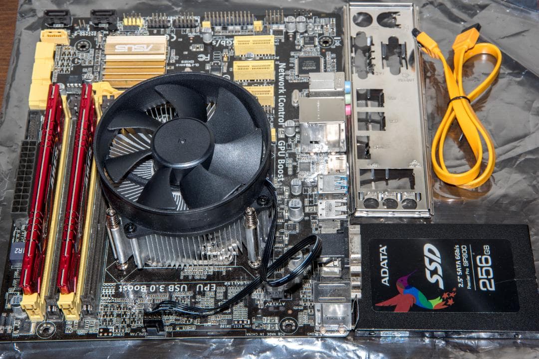 CPU i5/メモリ16GB/SSD 256GB付Asus B85M-G セット