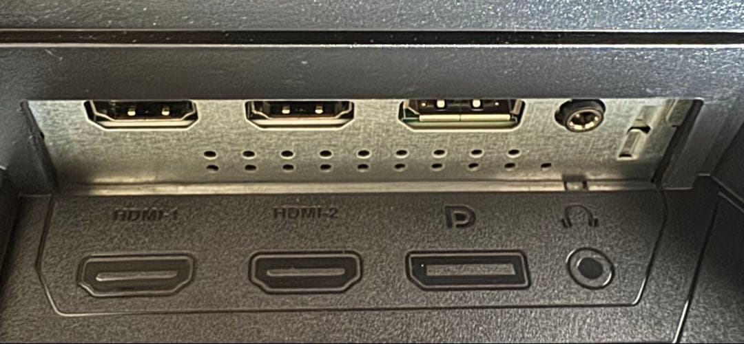 ASUS TUF GAMING VG1A 23.8インチ