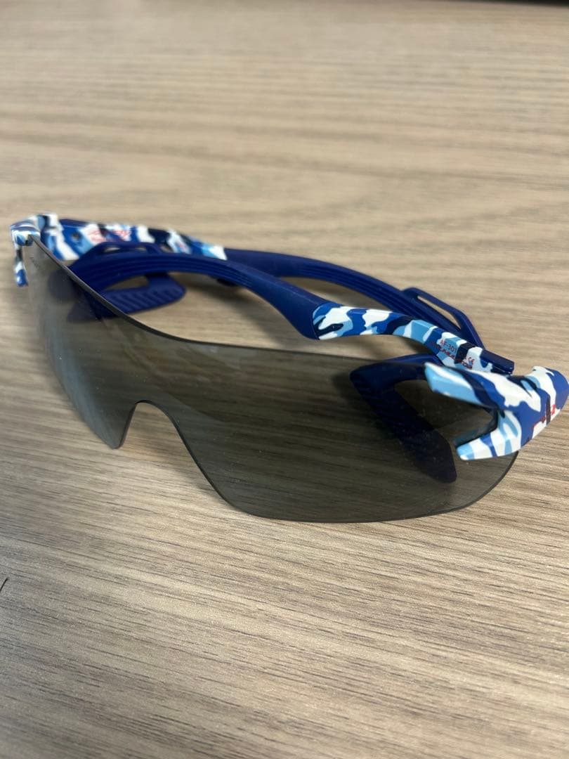 【早いもの勝ち】エアフライ　サングラス偏光レンズAF-301 C-4P ケース付