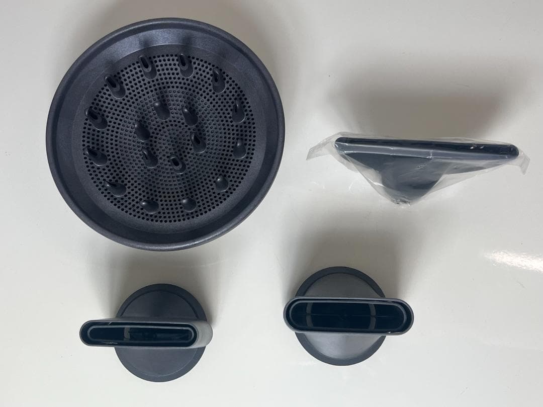 ☆dyson HD01 ヘアードライヤー ブルー アタッチメント＋ケース付き