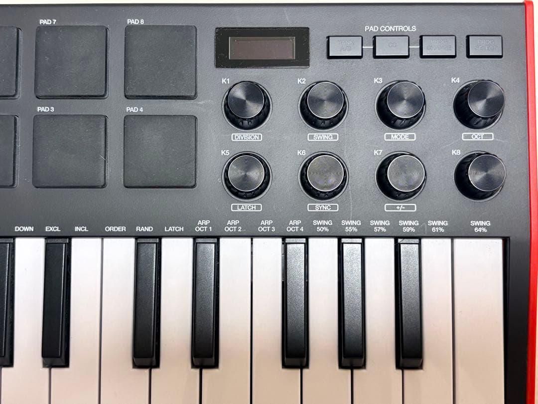 AKAI MPK mini 本体＋コードのみ