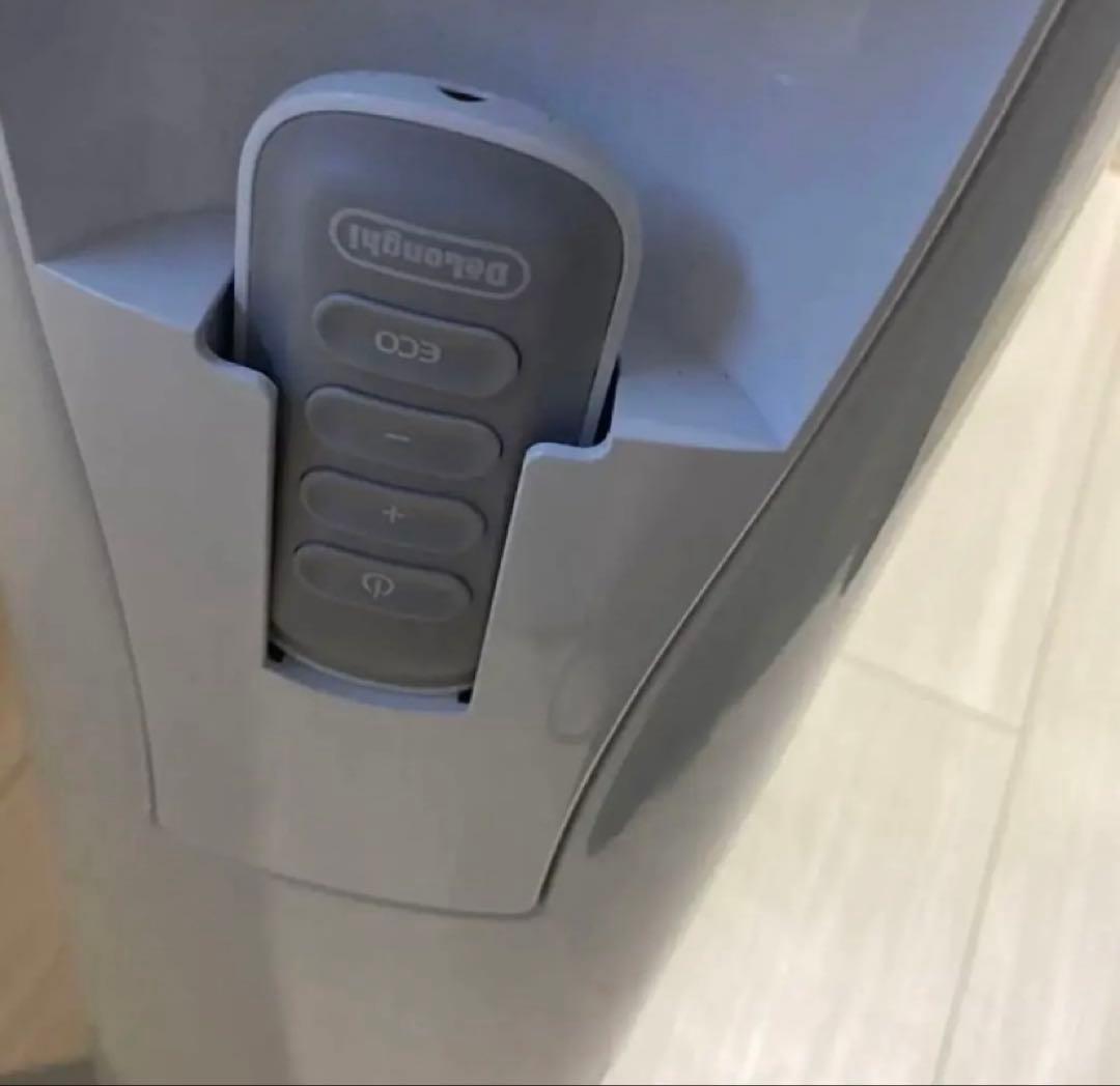 DeLonghi ベルカルド オイルヒーター 保証あり　極美品❣️