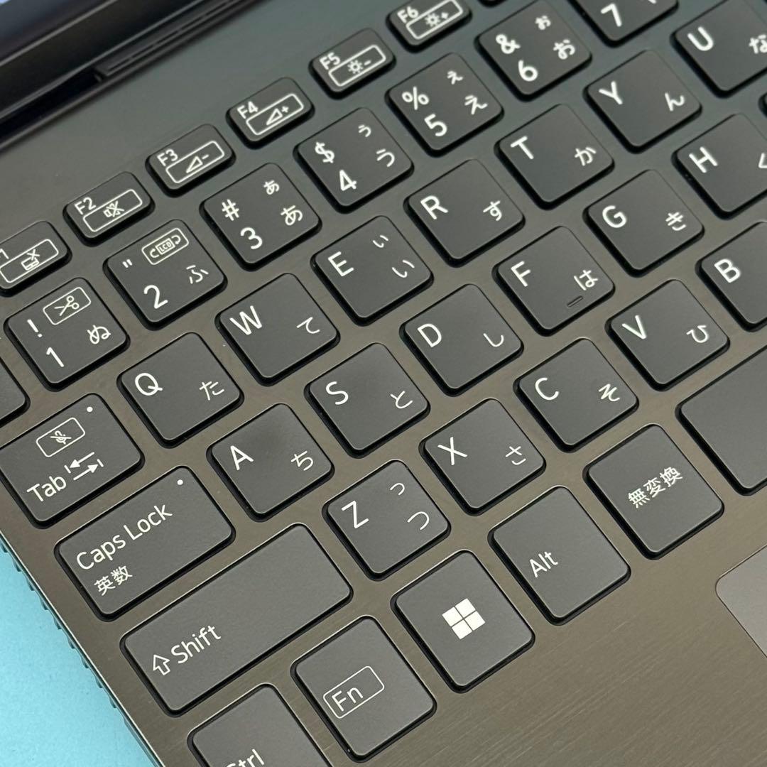 美品815 新品1TB VAIO PJ i5 第11世代 16GB office
