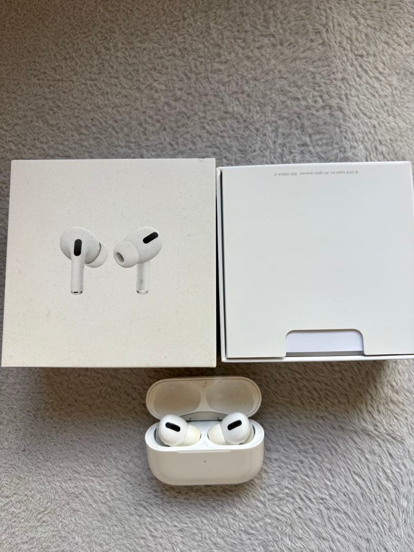 AirPods Proのイヤホンです。