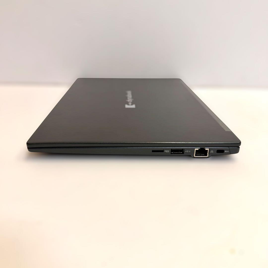 超美品 バッテリー最大容量100% dynabook G83/LY 2024年製