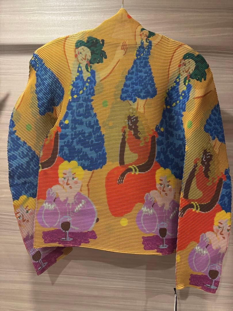 イッセイミヤケ ISSEY MIYAKE me