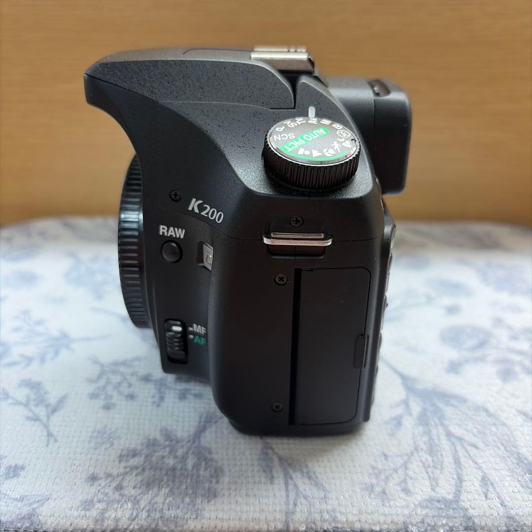 [美品] ペンタックス PENTAX K200D デジタル一眼レフカメラ