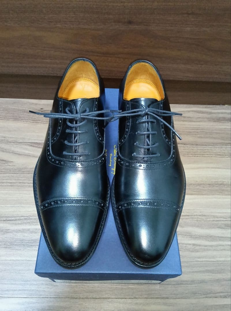 【未使用】ジャランスリワヤ　98409　UK7.5　ブラック　ダイナイトソール