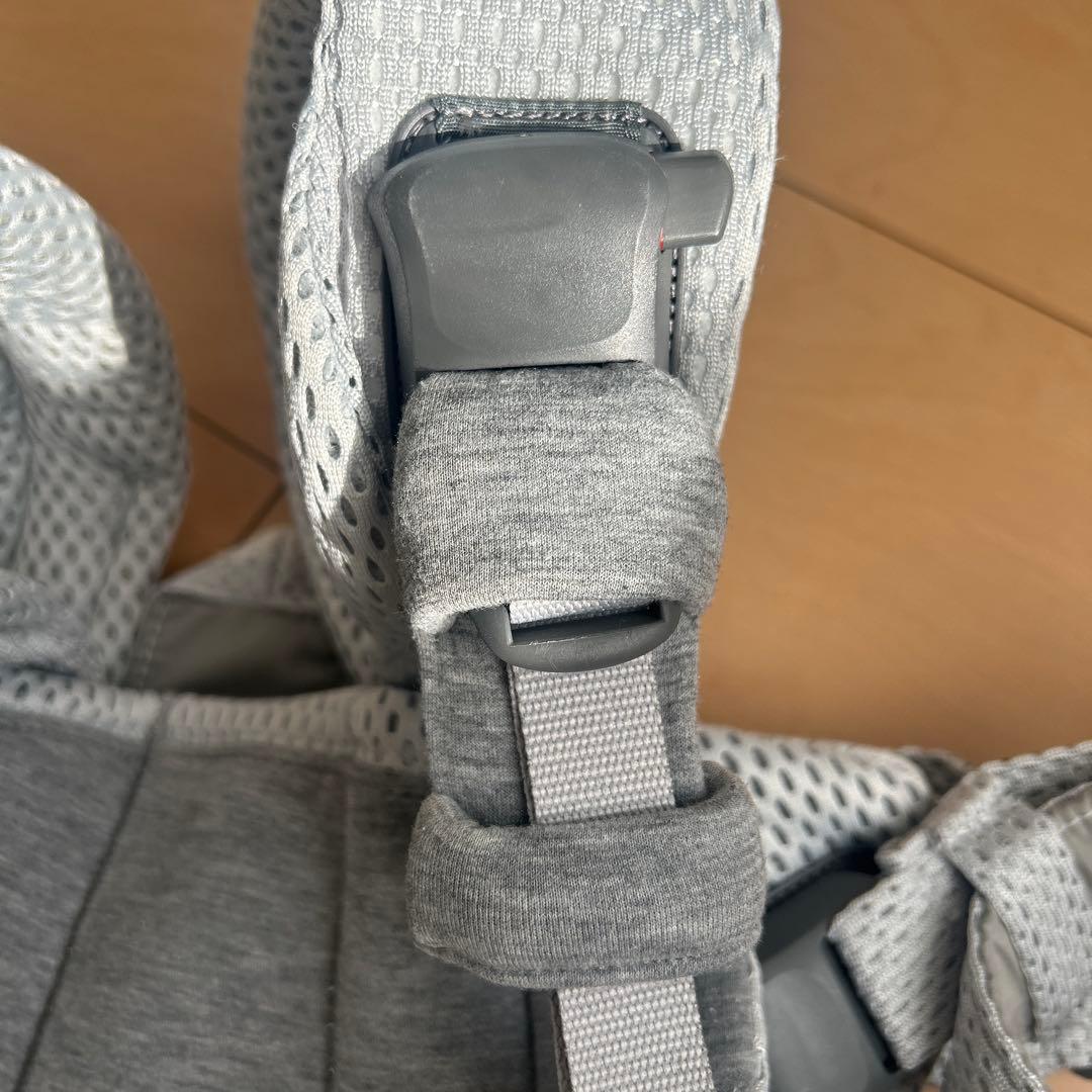 BABYBJÖRN ベビービョルン ハーモニー抱っこ紐 メッシュ シルバー