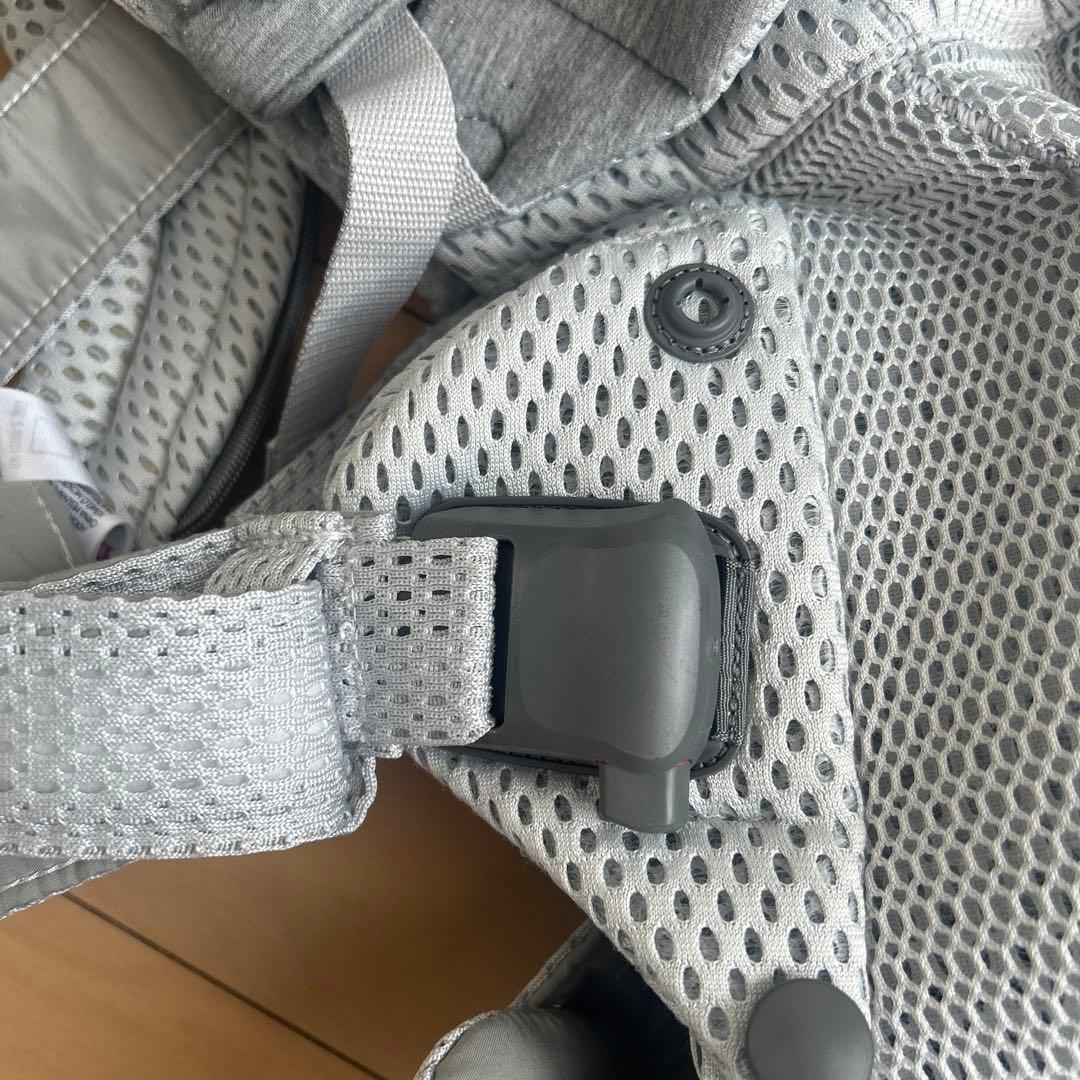 BABYBJÖRN ベビービョルン ハーモニー抱っこ紐 メッシュ シルバー