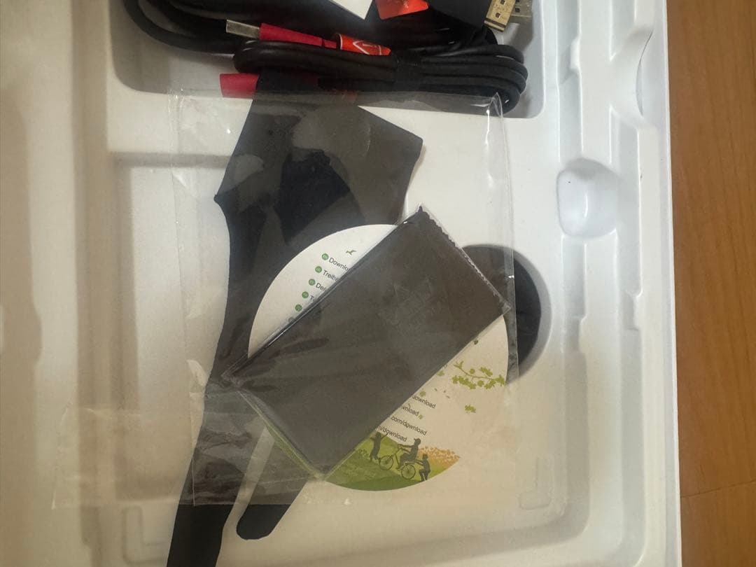 HUION KAMVAS13 液タブ　液晶ペンタブレット