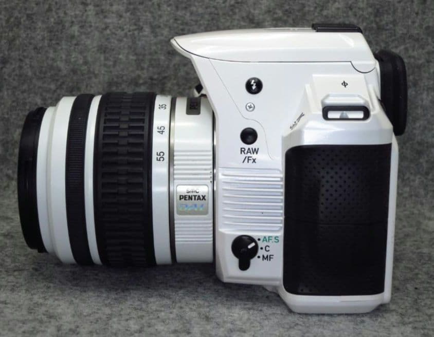 PENTAX K-30 ホワイト　標準ズームレンズDAL18-55mmAL付