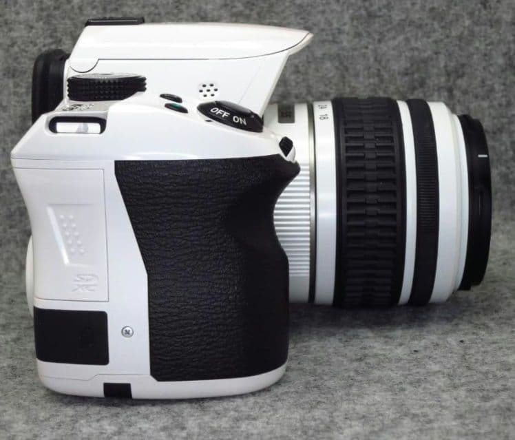 PENTAX K-30 ホワイト　標準ズームレンズDAL18-55mmAL付