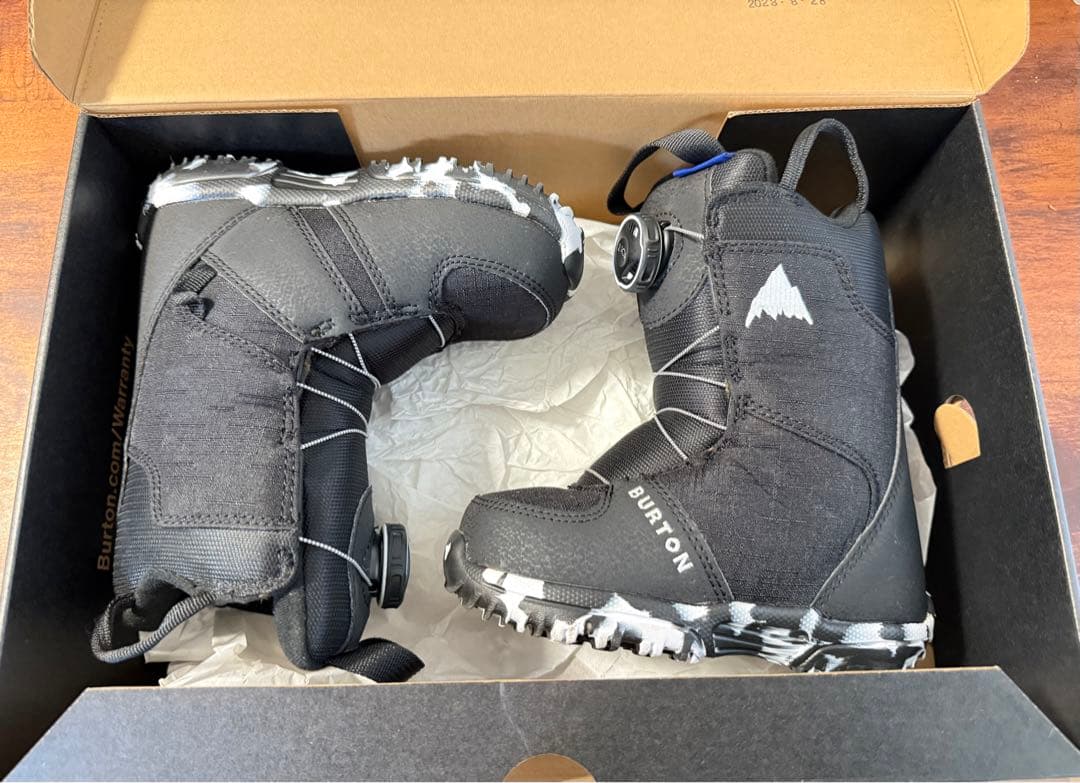 超美品BurtonGromBOA子ども用スノーボードブーツ 11C 17.5cm