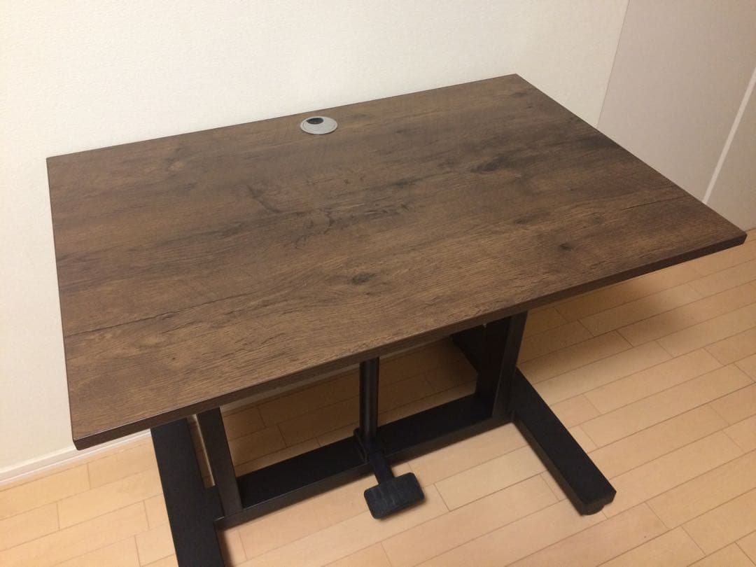 スタンディングデスク