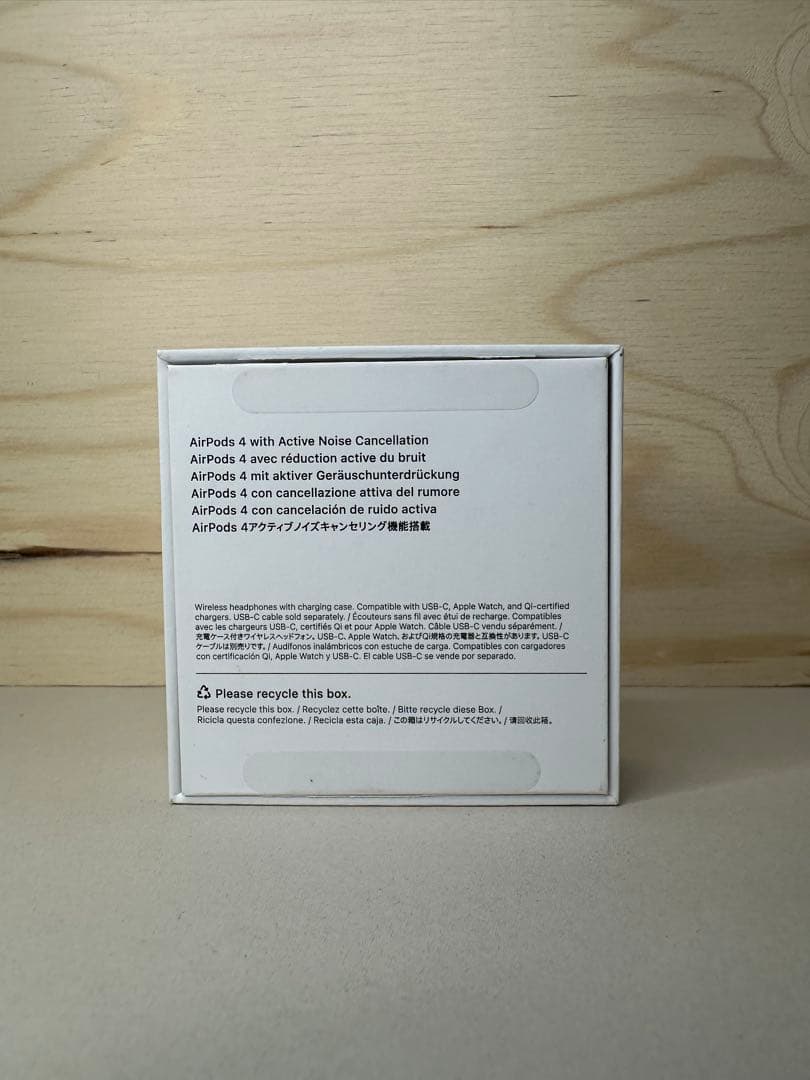 【美品】AirPods 4 ANC搭載モデル MXP93J/A 4R6D0