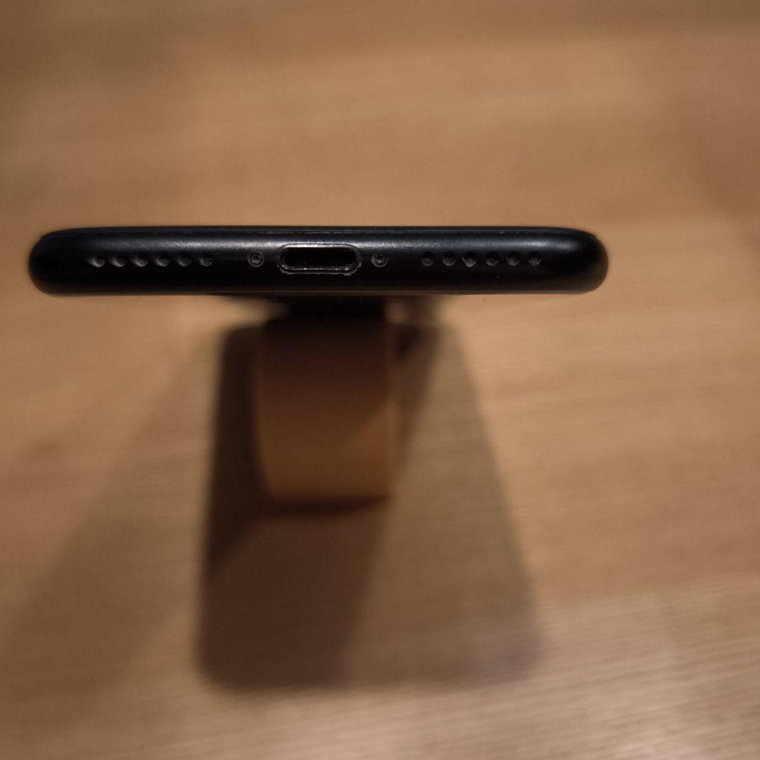 Apple iPhone SE (第2世代) 128GB ブラック