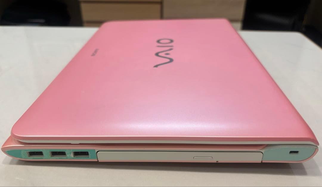 SONYVAIOノートPC Windows8 動作確認済み ピンク