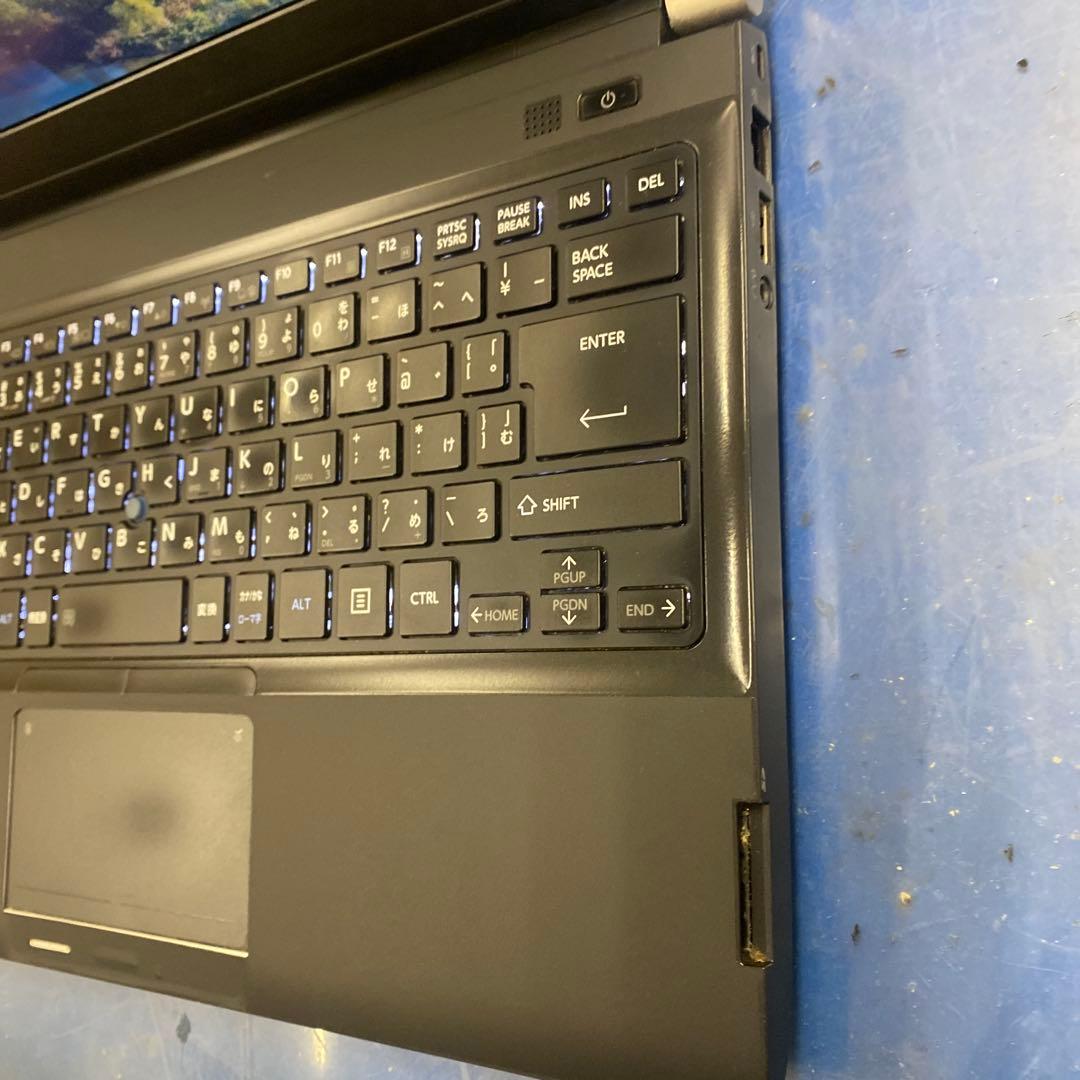 ★良品♣︎Windowsノートパソコン★Toshiba dynabook R734
