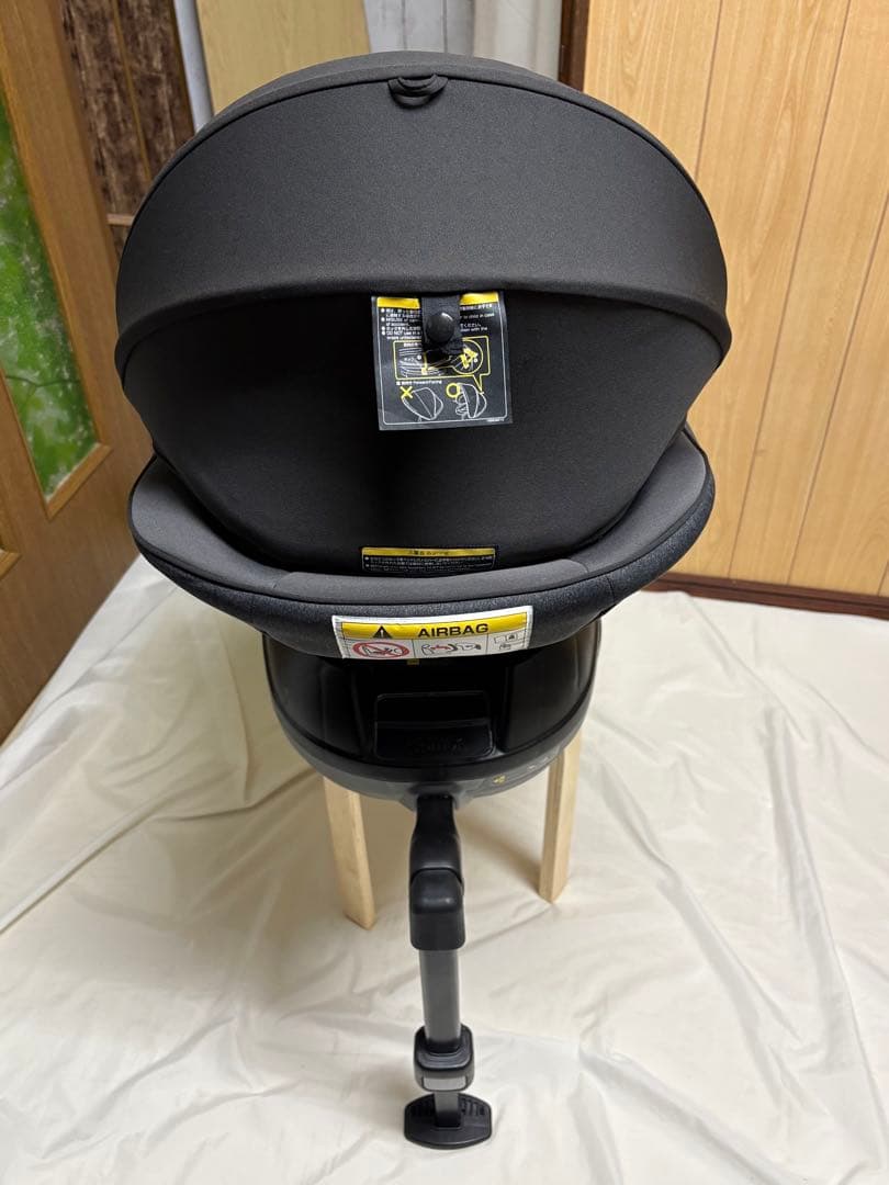コンビ クルムーヴ アドバンス ISOFIX エッグショック 一部新品 新生児
