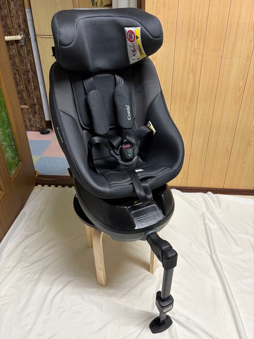 コンビ クルムーヴ アドバンス ISOFIX エッグショック 一部新品 新生児