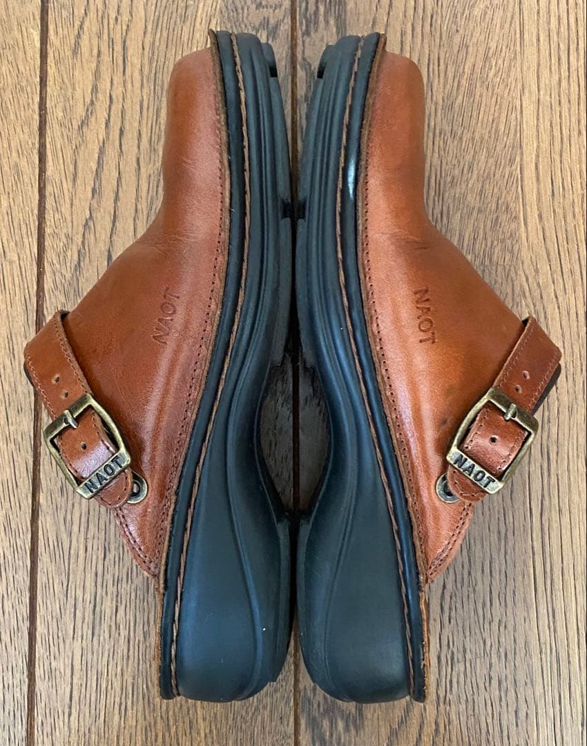 み*ん様 ■中古■NAOT IRIS Chestnut 36