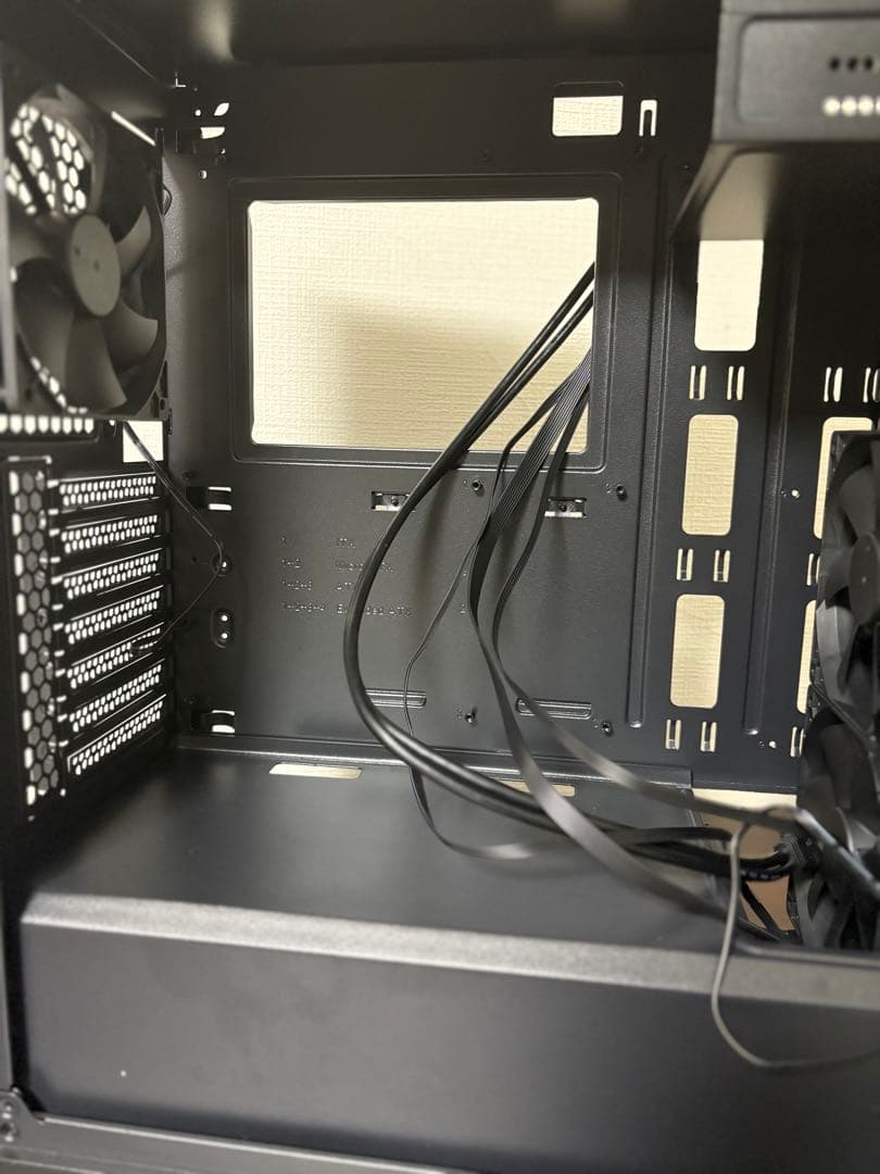 Antec P7 NEO ミドルタワーケース