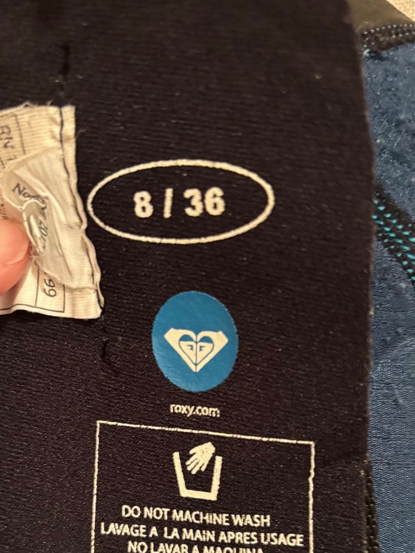 【美品ウェットスーツ】　フルスーツ　ROXY(ロキシー)　Lサイズ