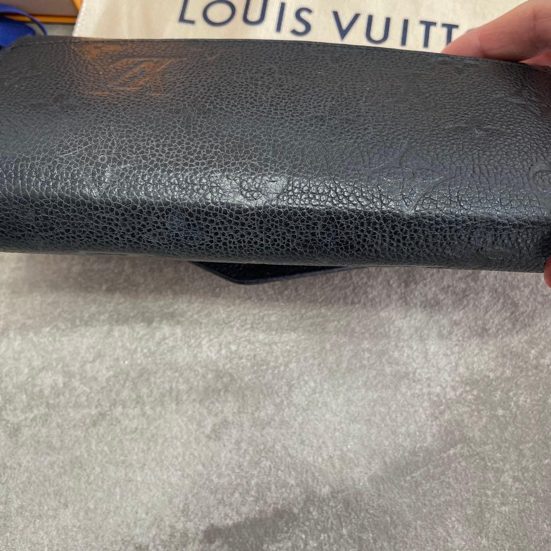 LOUIS VUITTON ポルト・フォイユ・サラ・モノグラム・アンプラント