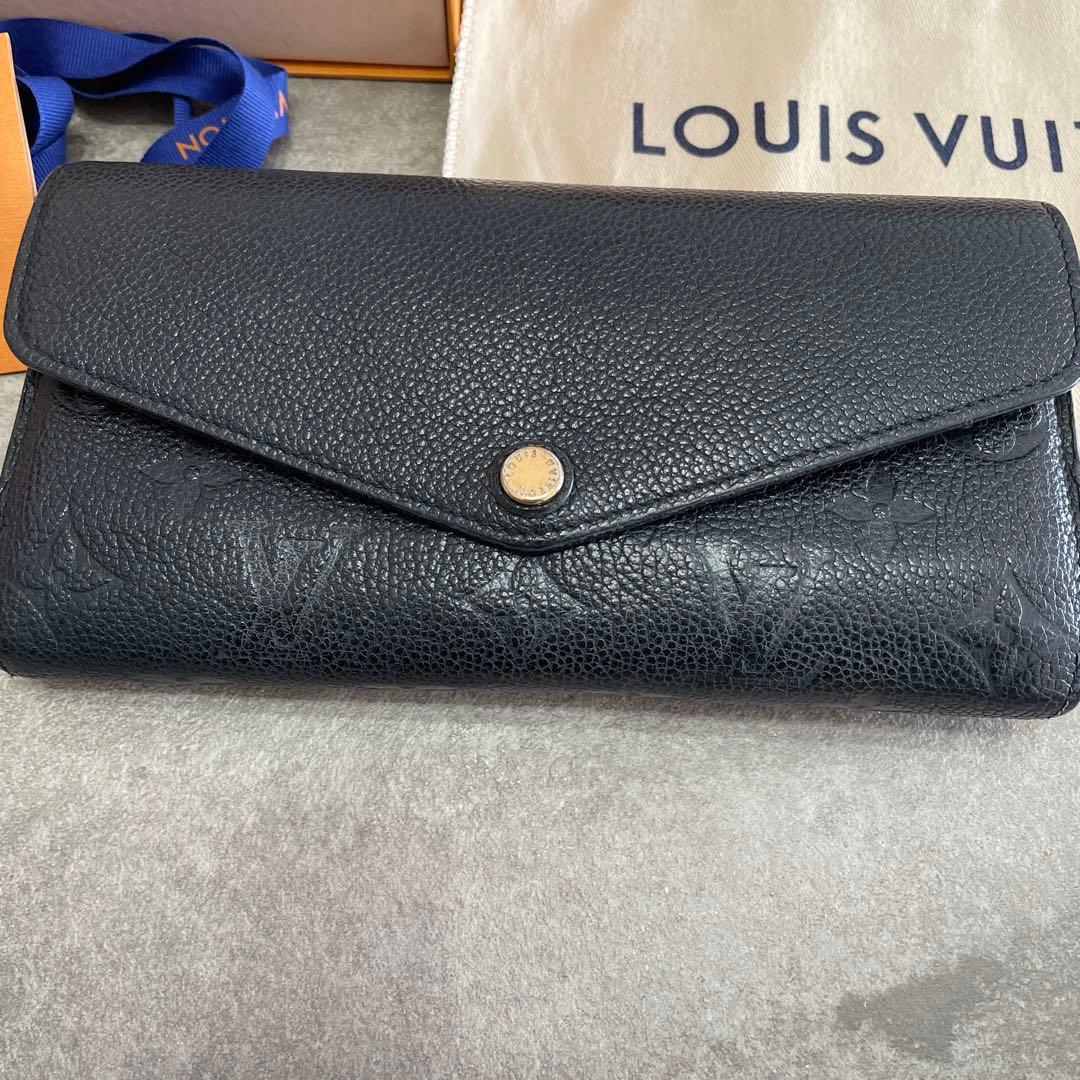LOUIS VUITTON ポルト・フォイユ・サラ・モノグラム・アンプラント